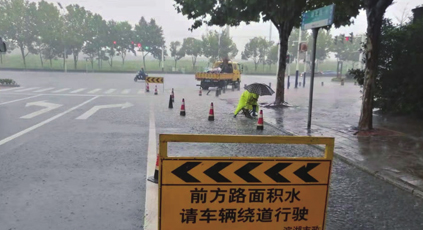 凝聚建设